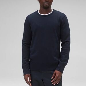 Reigning Champ Slim Fit Sweatshirt Size Small in Navy. 100% Cotton GUC
